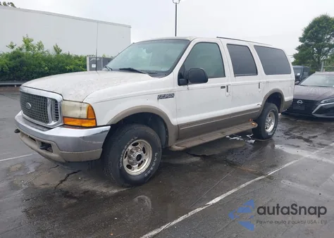 2000 Ford Excursion Limited from USA, damaged, VIN 1FMNU43S3YEB61127
